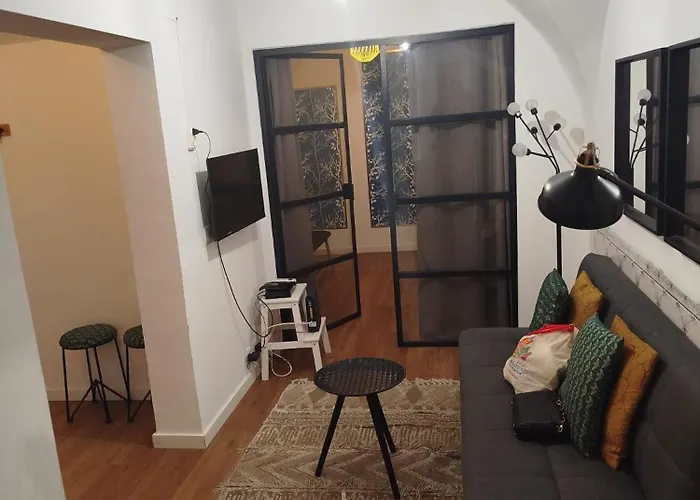 Appartement Cozy Retreat In The Heart Of The *